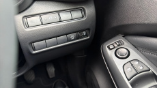 Nissan Juke 1.0 DiG-T N-Connecta 5dr Petrol Hatchback